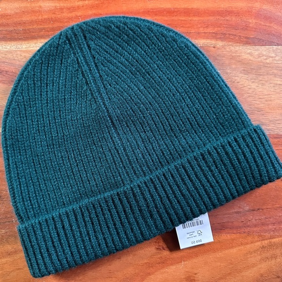 J.Crew Cashmere Beanie - Picture 3 of 8